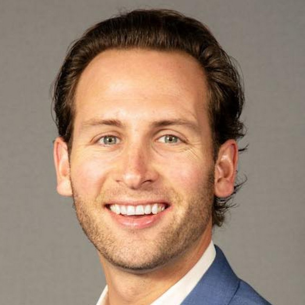 Meet your Posher, Bobby